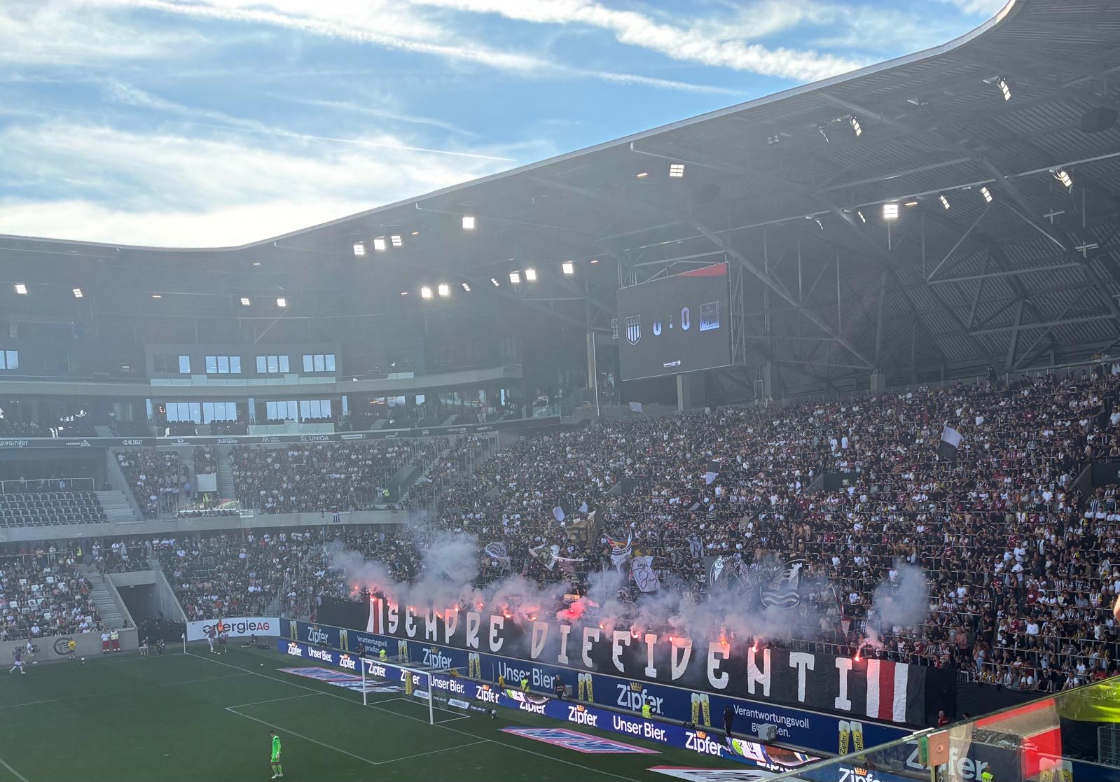 LASK Ultras in der Raifaissenarena